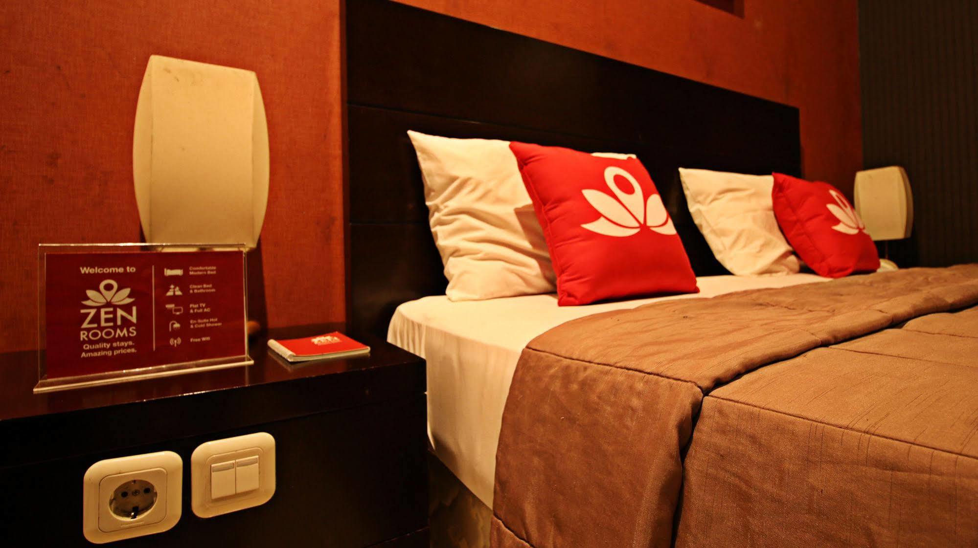 Zen Rooms Grand Hotel Lembang Exterior foto